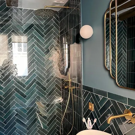 Apartment Chic A La Parisienne, - Marais *
